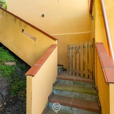 Pan Apartment Nebida